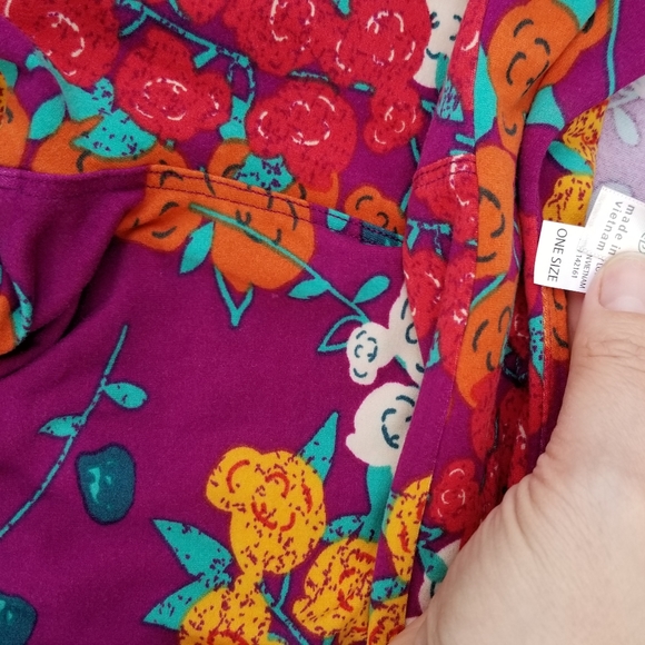 LuLaRoe One Size Leggings - Picture 2 of 2